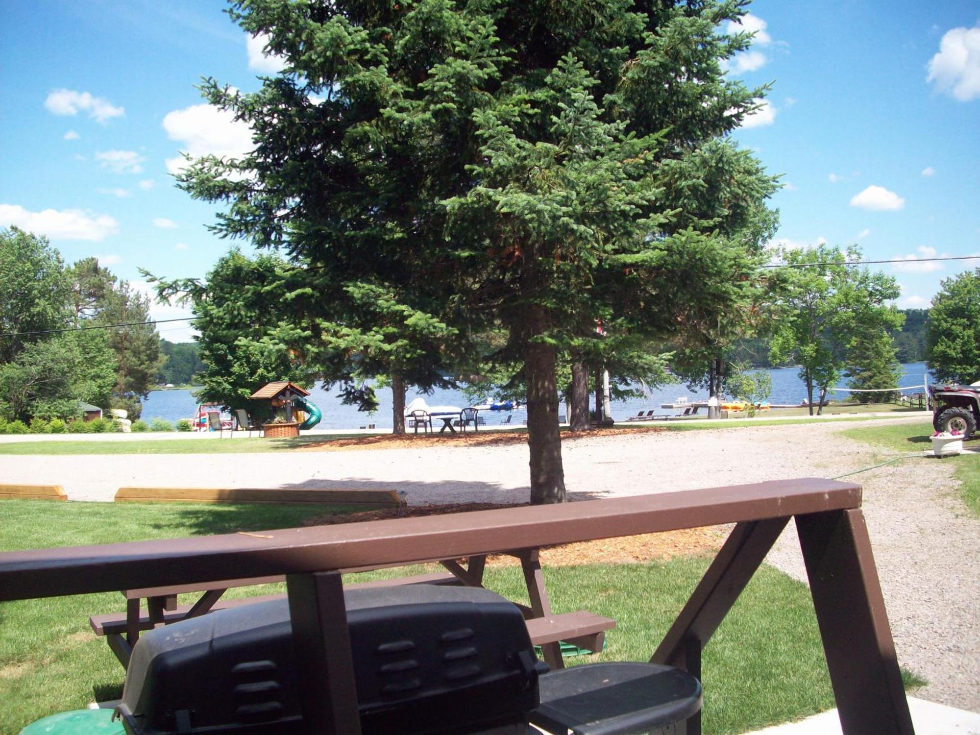 Lakewoods Cottage Oxtongue Lake Номер фото